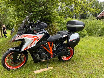 Ktm superduke 1290 gt