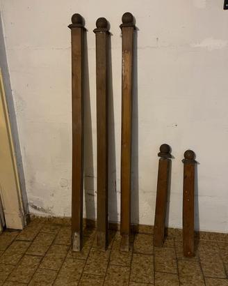 Lotto 5 Pali in legno robusti (3 lunghi + 2 corti)