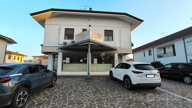 Laboratorio/Negozio con seminterrato