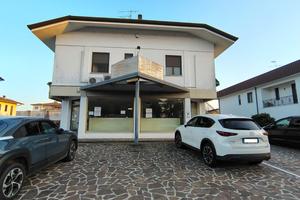 Laboratorio/Negozio con seminterrato