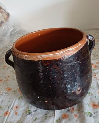 Vaso in tettacotta antico