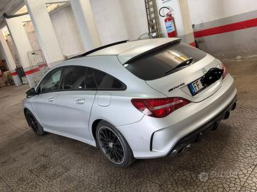 Mercedes CLA 220 allestimento AMG