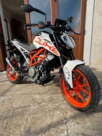 KTM Duke 390