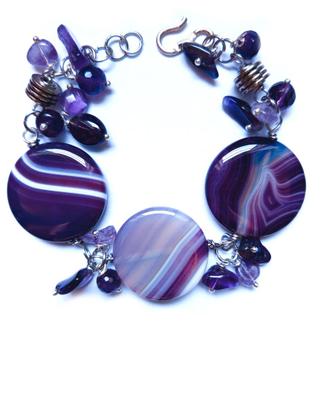 bracciale con grandi pietre ed ametiste naturali