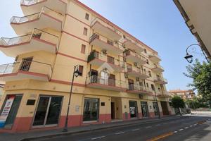 3 LOCALI A SAN MARZANO SUL SARNO