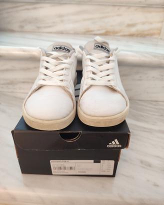 Le scarpe di mio figlio adidas advantage k