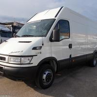 35c13 2800cc gran volume km 300000
