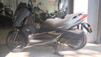 Yamaha X-Max 300 TECH MAX- 2021