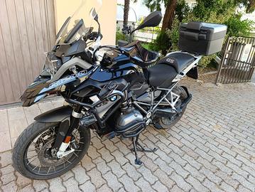 BMW r1200GS triple black