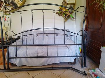 letto matrimoniale in ferro battuto Bontempi