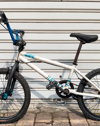 bicicletta ragazzo bmx