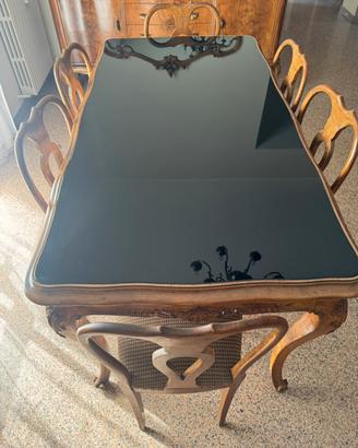 Tavolo chippendale con sedie