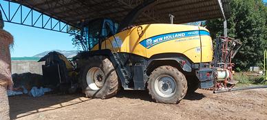 Trincia New Holland FR 920
