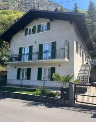 Immobile in asta di 98 m² con 4 locali a Gargazzon