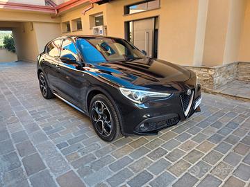 Alfa Romeo Stelvio 2.2 Turbodiesel 210 CV AT8 Q4 V