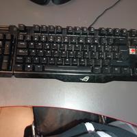 tastiera meccanica rog claymore 