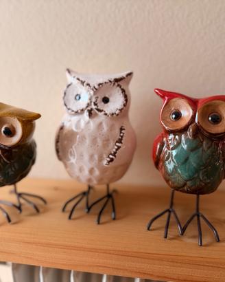 Set di 3 gufetti in ceramica dipinti a mano