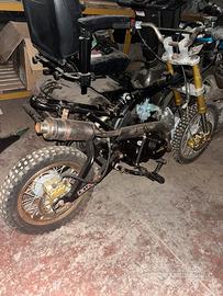 Pit bike 125cc anche a pezzi