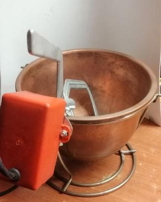 Paiolo per polenta in rame con motore