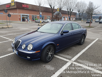 Jaguar S-Type 2004 2.5 v6