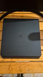 🎮 PS4 Slim – Perfettamente funzionante + cavi