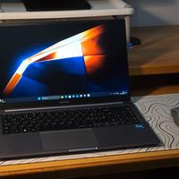 Galaxy Book4 15.6”, i3, 8GB, 256 GB