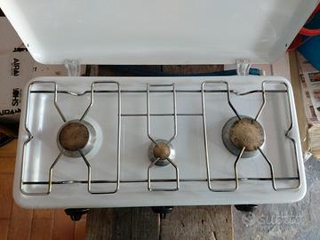 Fornello gas 3 fuochi Parker