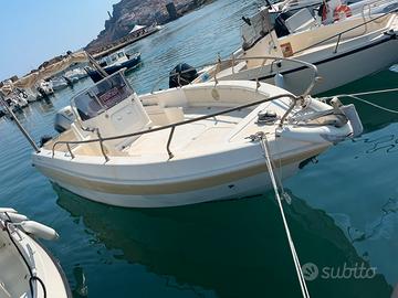 Tecnofiber TF22 Honda 200cv