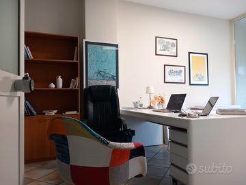 Ufficio arredato a Bari Palese