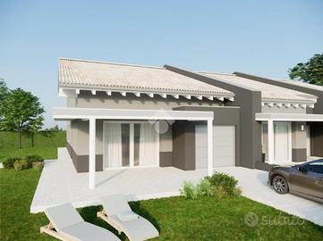 PORZIONE DI TRIFAMILIARE A CASTEL GOFFREDO