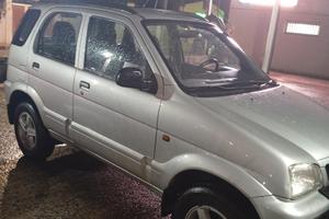 DAIHATSU Terios - 2002