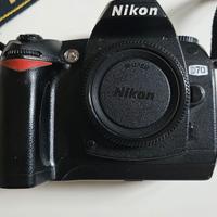 NIKON D70 FOTOCAMERA DIGITALE CON BORSA