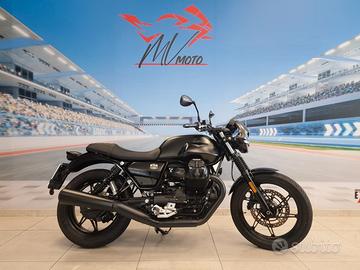 Moto Guzzi V7 "STONE" 850cc - 05/2023 Km 3600