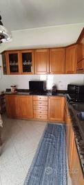 Cucina componibile in legno 