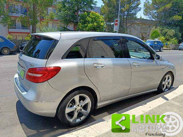 Mercedes-Benz B 200 Cdi 2012 photo 4