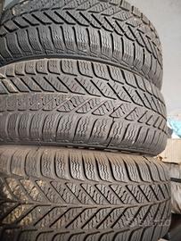 4 Gomme auto m+s 195 65 R15 91T con cerchione