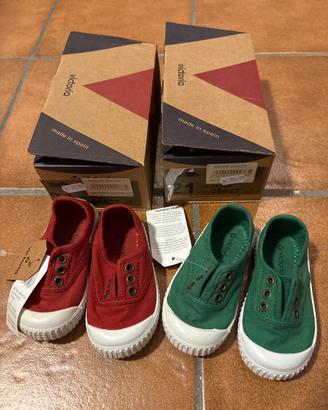 Due paia di scarpe victoria n.21
