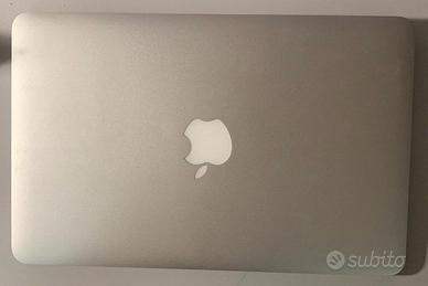 MacBook Air 11” (Mid 2011) – Quasi mai utilizzato