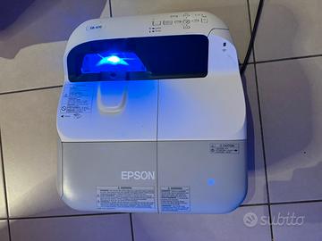VideoProiettore EPSON  EB470 con telecomando