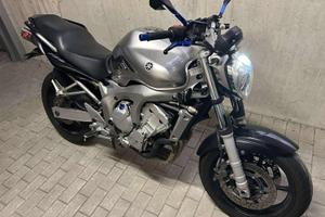 Yamaha FZ6 2004