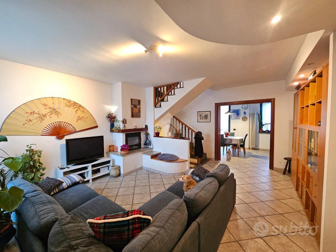 Casa – Corbetta, Pobbia - Vista 2