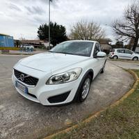 VOLVO C30 1.6 SUMMUM *NEOPATENTATI* *101cv*