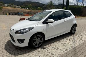 Mazda2 1.3 16V 86CV neopatentato