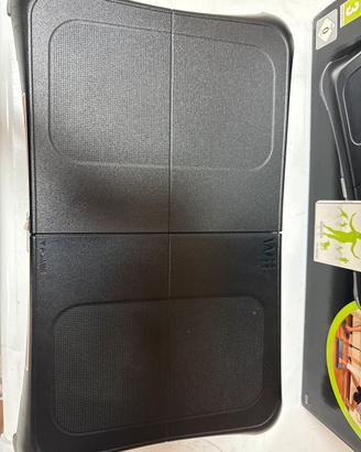 Wii fit plus + wii balance board nera