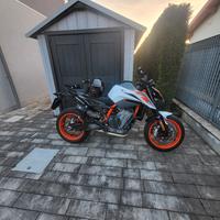 Duke 890R 2021
