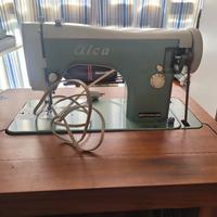 macchina da cucire vintage 