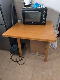 tavolo in legno chiaro estensibile a 2 metri 