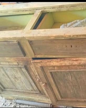 credenza legno antica. madia. 