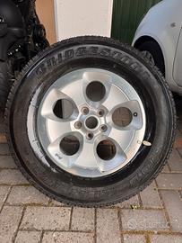 Cerchio e gomma wrangler