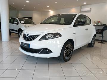 Lancia Ypsilon 1.0 FireFly 5 porte S&S Hybrid Gold